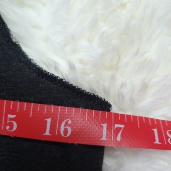 Top Knots And Squats Black Racerback Tank Top Size M - Picture 2 of 6